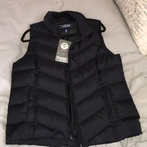 Lands End black puffer vest
